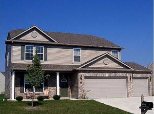 10616 Hunter Crossing Blvd, Indianapolis, IN