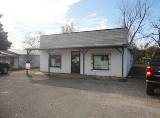 705 N 4th St, Jay, OK 74346