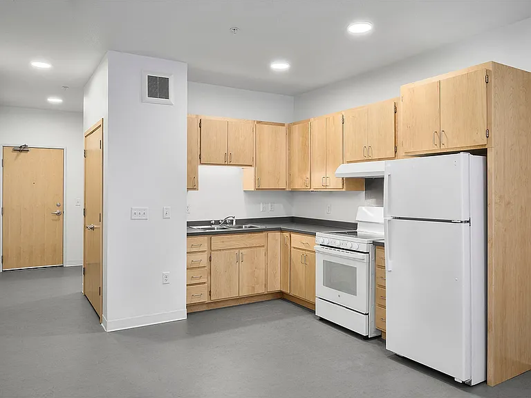 3301 Nicollet — Photo 2
