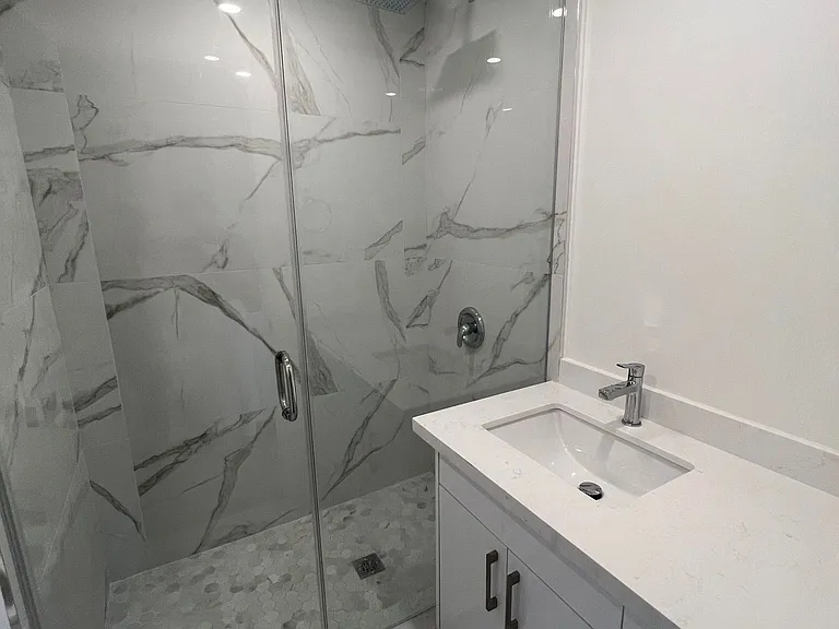 267 Rayners Rd — Photo 16