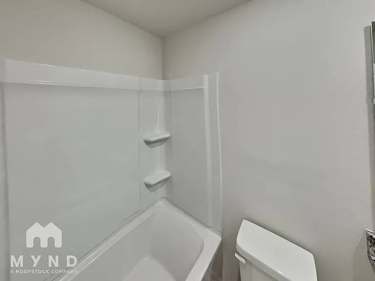 110 Lightning Dr — Photo 18