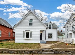 72 Division St, Norwich, CT 06360