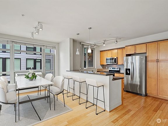 5th image of 1501 Tacoma Avenue S #218