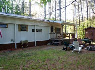 33 Agard Rd, Pottersville, NY 12860