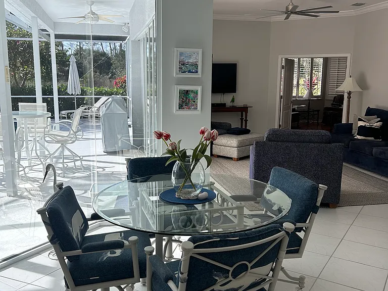 7735 Naples Heritage Dr — Photo 13