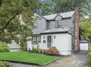 7 Lorraine St, Glen Ridge, NJ 07028