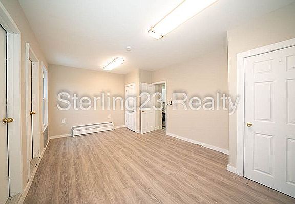 5th image of 29-11 21st Ave #2B