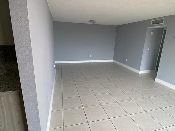 3rd image of 9310 Fontainebleau Blvd APT 514