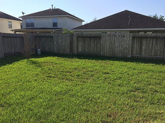 2nd image of 3811 Wimberley Hollow Ln