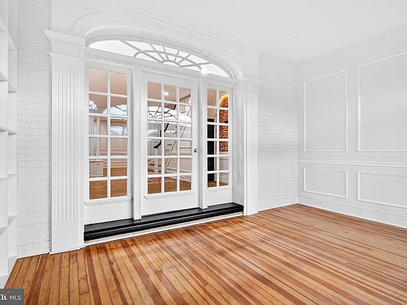 5th image of 5821 Cobbs Creek Pkwy