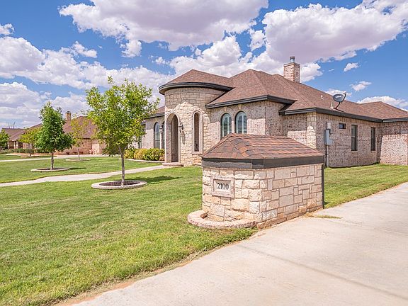 3rd image of 2100 Evans Ln