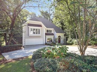 930 Manchester Pl, Sandy Springs, GA 30328