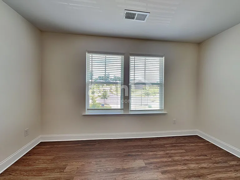 4806 Durant Ct — Photo 24