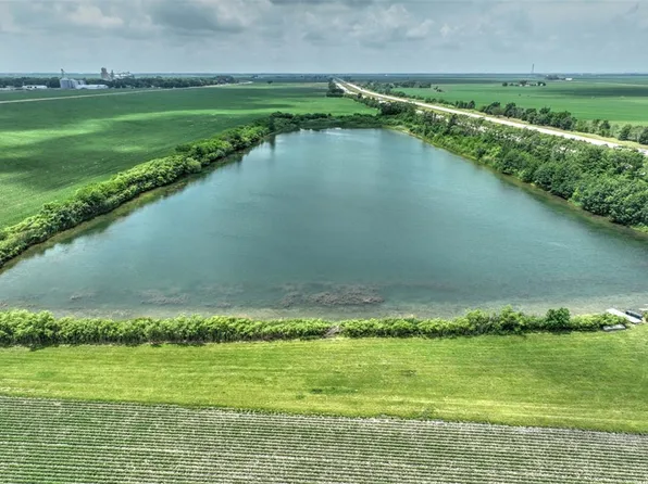 N 200 East Rd, Cisco, IL 61830