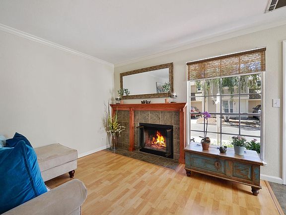 5th image of 5240 Macaw Way