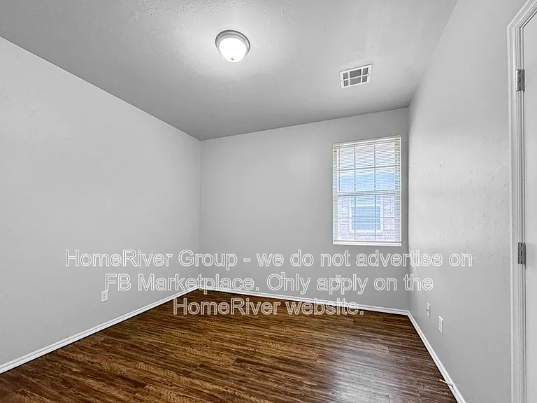 200 Ashley Dr — Photo 11