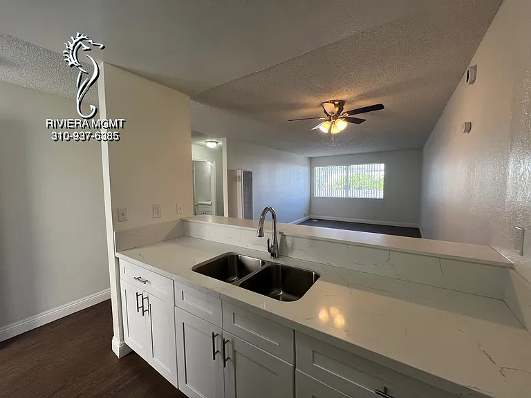 13432 S. Vermont Avenue — Photo 13