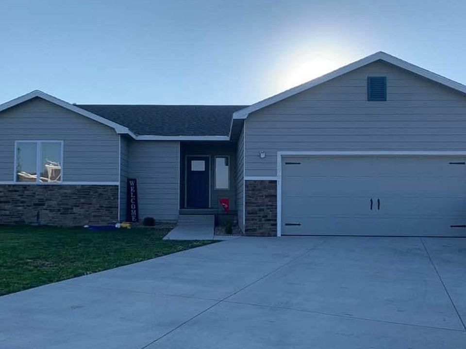 1st image of 2901 E Barbara Ln