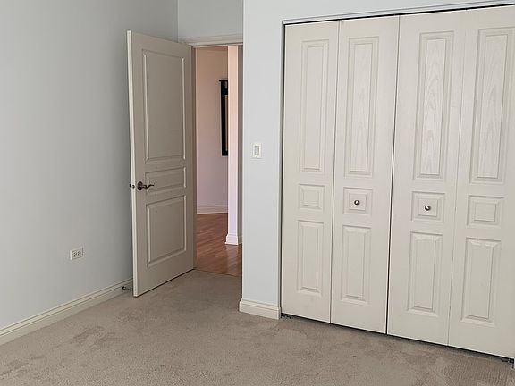 4th image of 101 Pointe Dr Unit 109