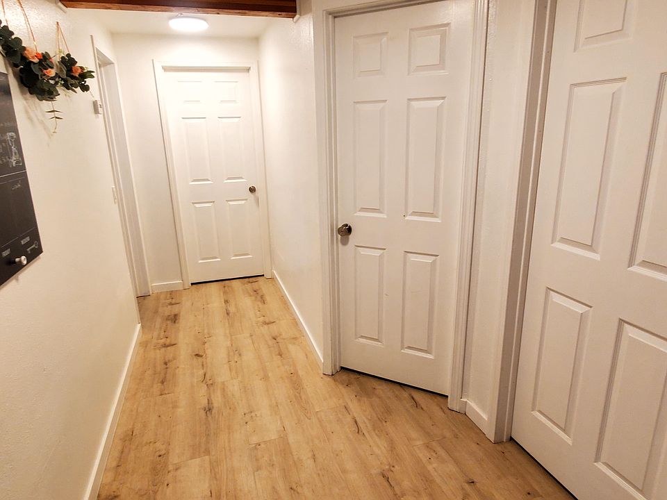 Downstairs hallway 3 Bed 1 bath