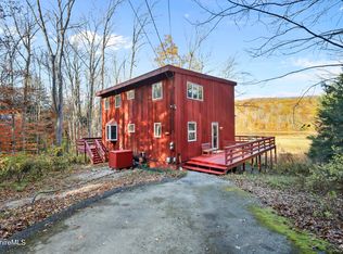 180 Beaver Dam Rd, Lee, MA 01238