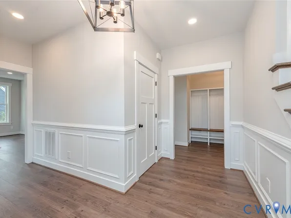 3205 Oak Branch Ln, Toano, VA 23168