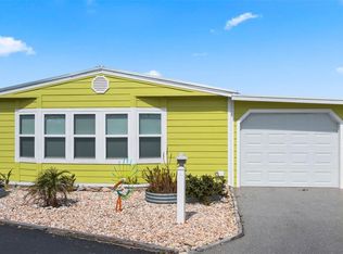 250 Seabreeze Dr, Flagler Beach, FL 32136