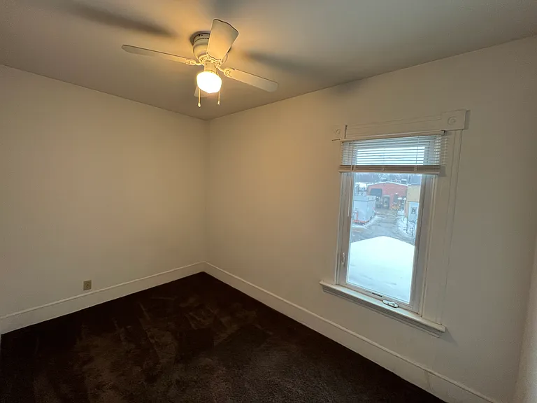 81 Linden Ave W #1 — Photo 6