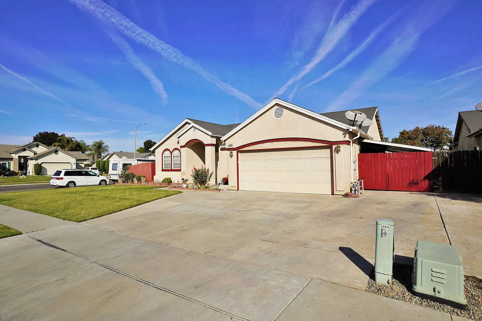 1484 Tulip Street photo 1
