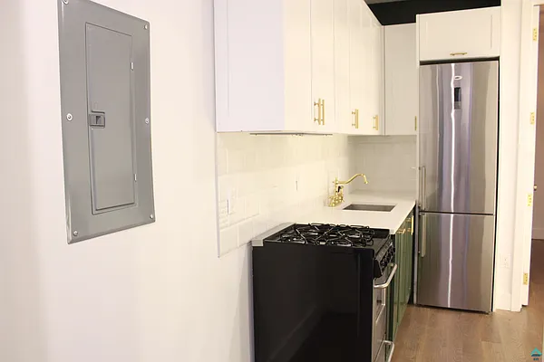 Rented by EXR | media 2