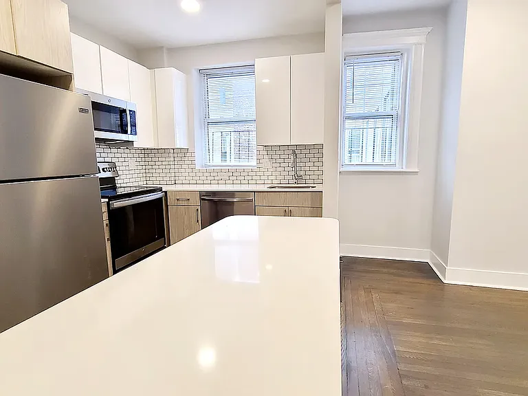 108 Jersey St #6 — Photo 3