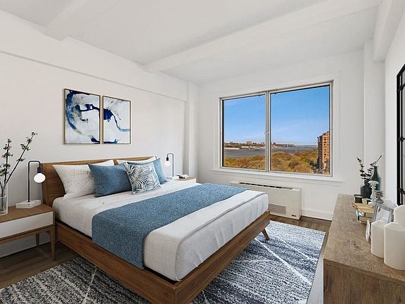 5th image of 330 W 72nd St APT 13B