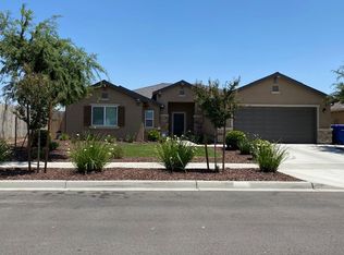 2351 Elizabeth Dr, Hanford, CA