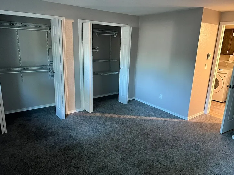 925 Columbia Rd #214 — Photo 6
