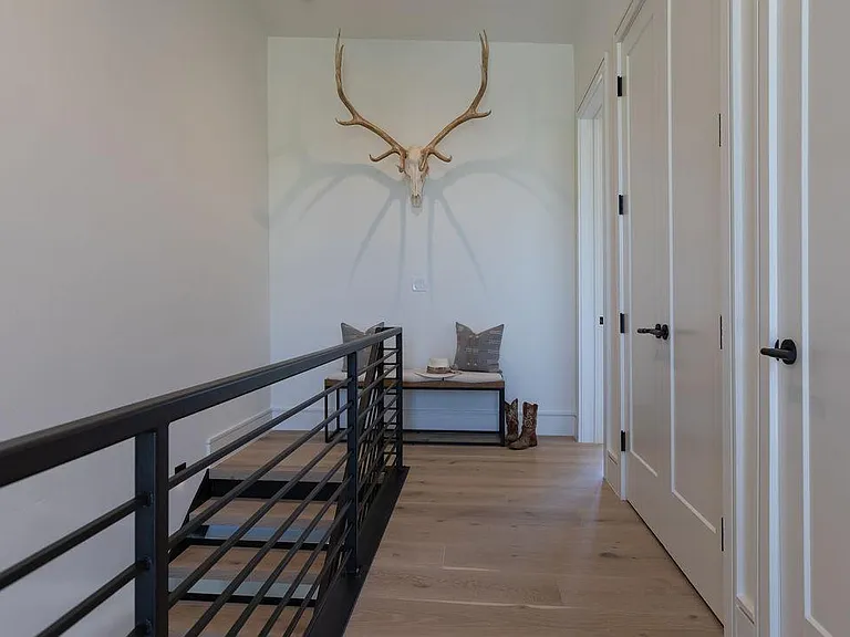 402 Hidden Hollow Dr — Photo 14
