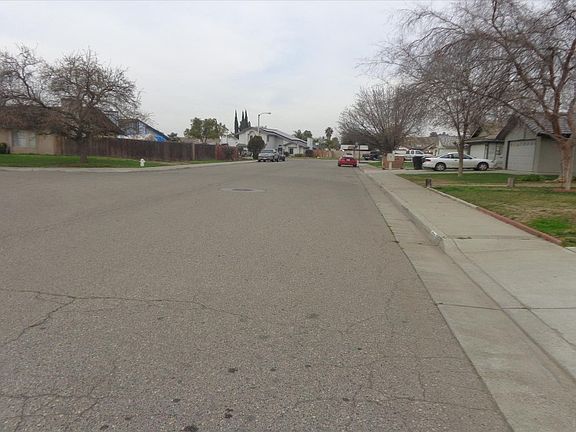 4th image of 589 Alder Ave
