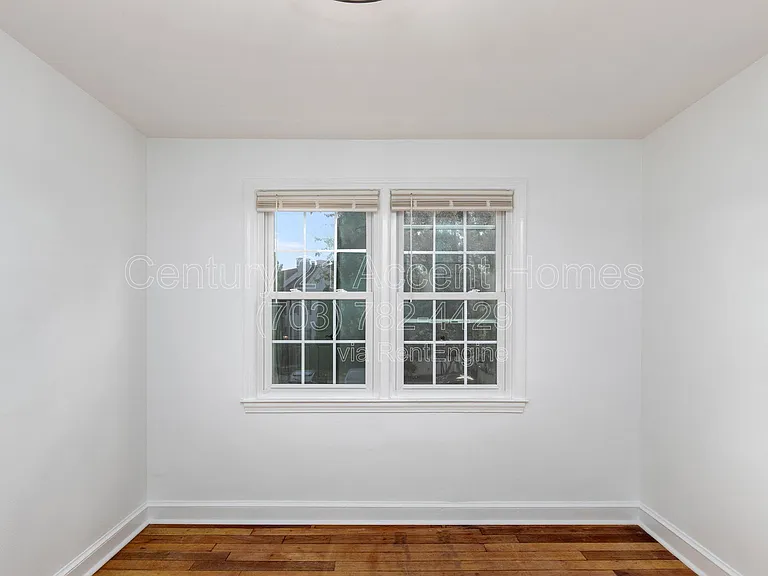 1303 S Walter Reed Dr #201 — Photo 27