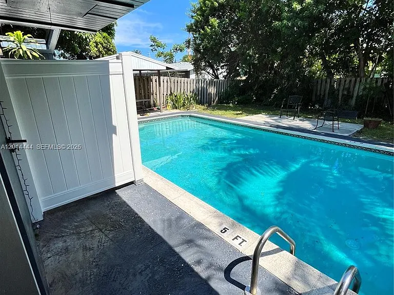 1412 NE 17th Ct #1-2 — Photo 9