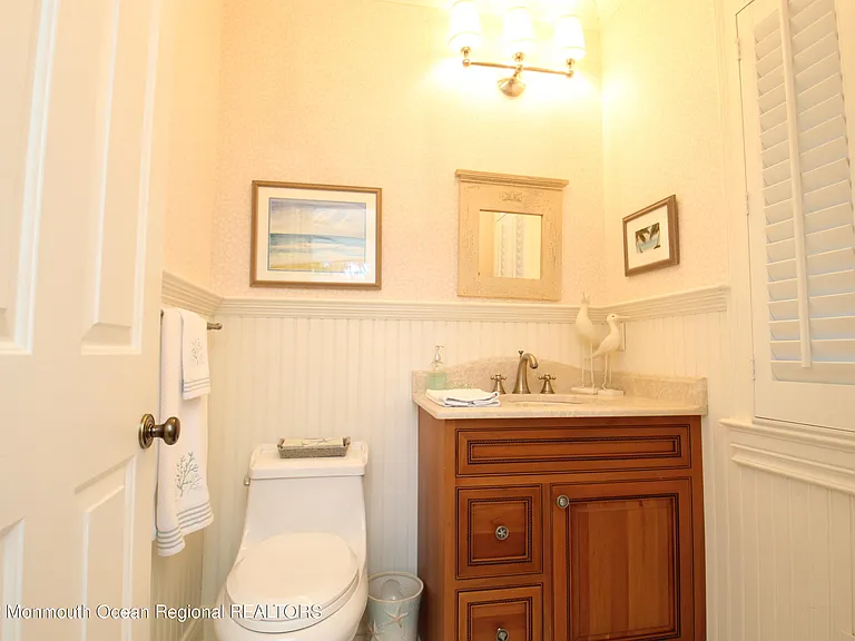 106 Stockton Blvd — Photo 10