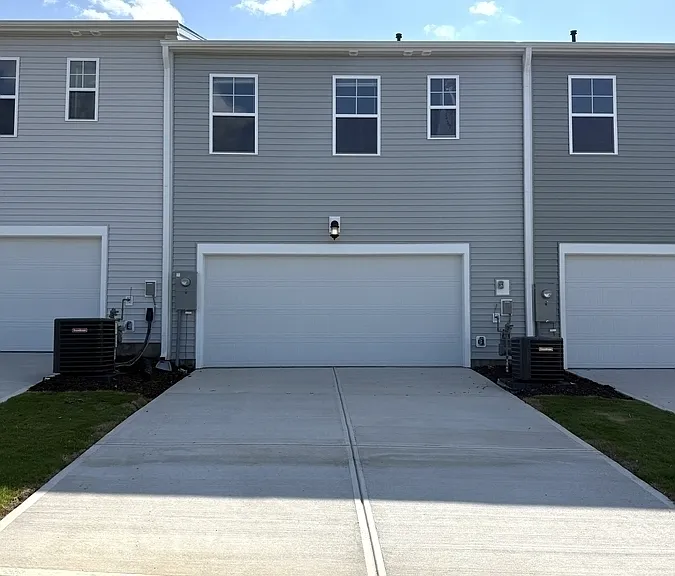 280 Marelli Dr #1 — Photo 2