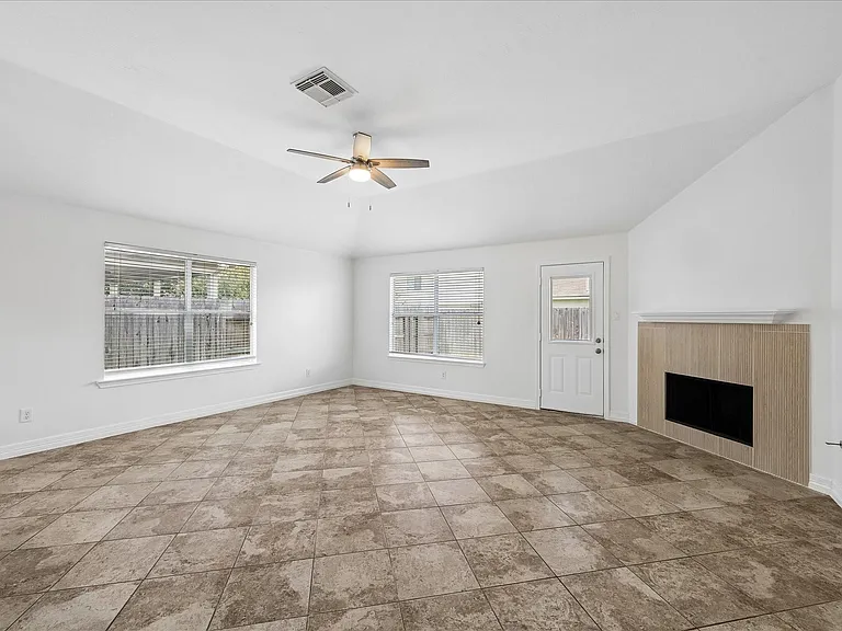 8310 Hardy Elm St — Photo 11