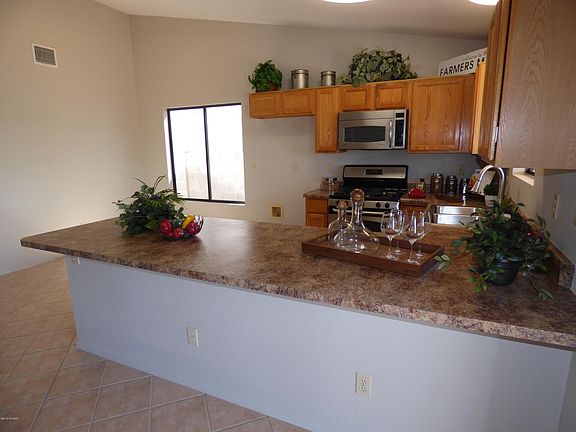 5th image of 8128 S Carbury Way