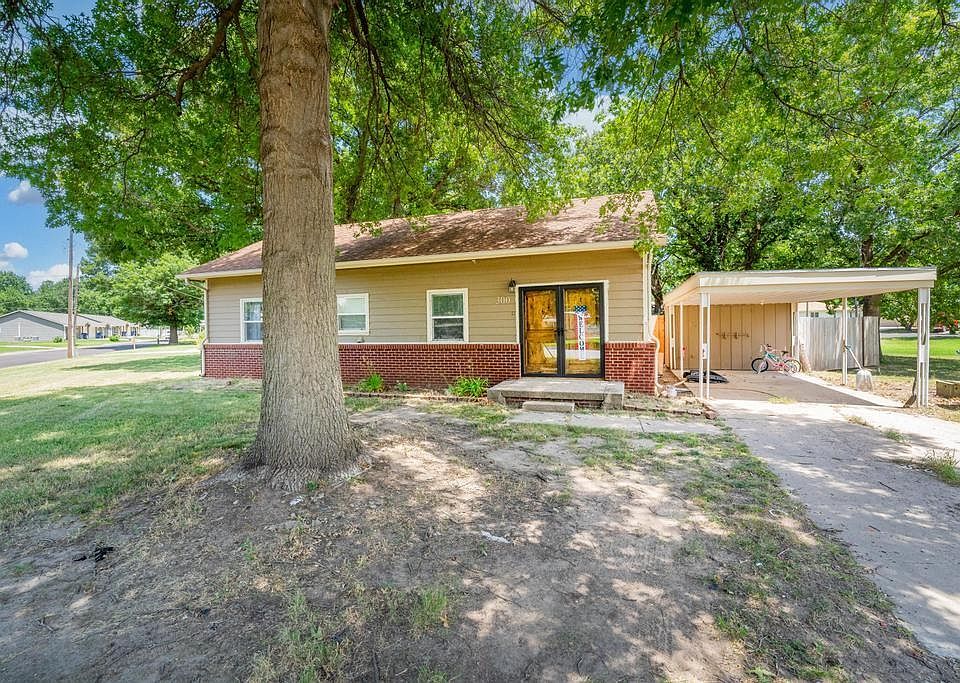 300 W Breese Ave, Colwich, KS 67030 Zillow
