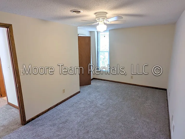 103-109 Paradise Ave — Photo 6