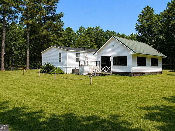 4th image of 2296 Indian Trail Rd