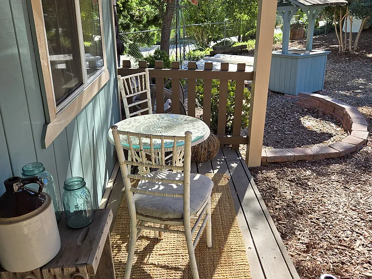 725 Hamilton Ln — Photo 23