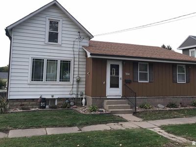 304 E Main St, Atkinson, IL, 61235