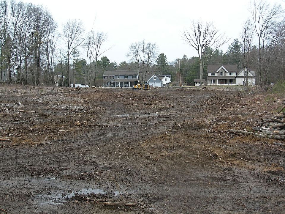 2nd image of 197 Rocky Hill Rd