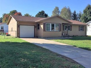 1603 16th St, Auburn, NE 68305
