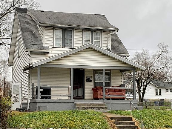 3rd image of 3701 Hoover Ave